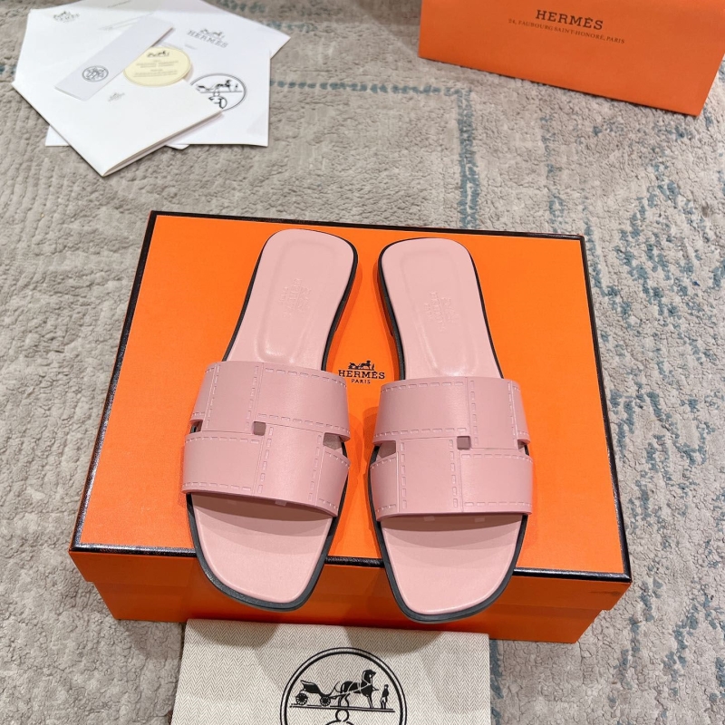 H**mes slippers